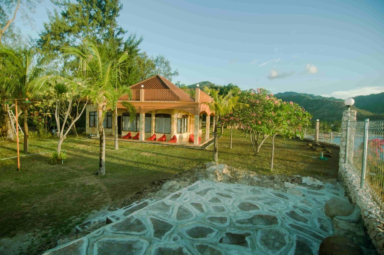 Gili View By Maza Villa Teluknarat ภายนอก รูปภาพ