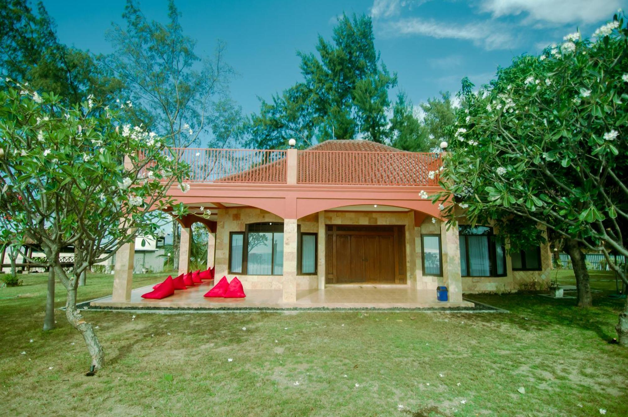 Gili View By Maza Villa Teluknarat ภายนอก รูปภาพ